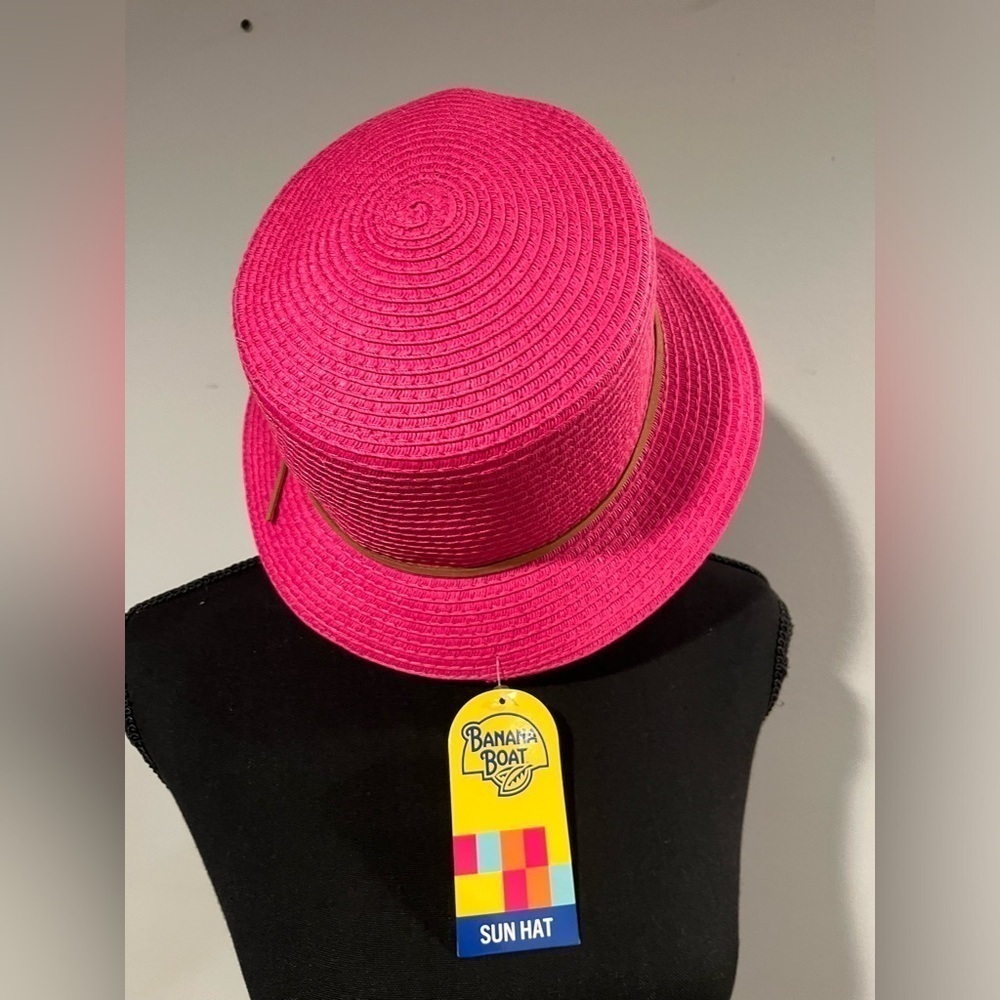 🆕 Banana Boat Bucket Hat Pink